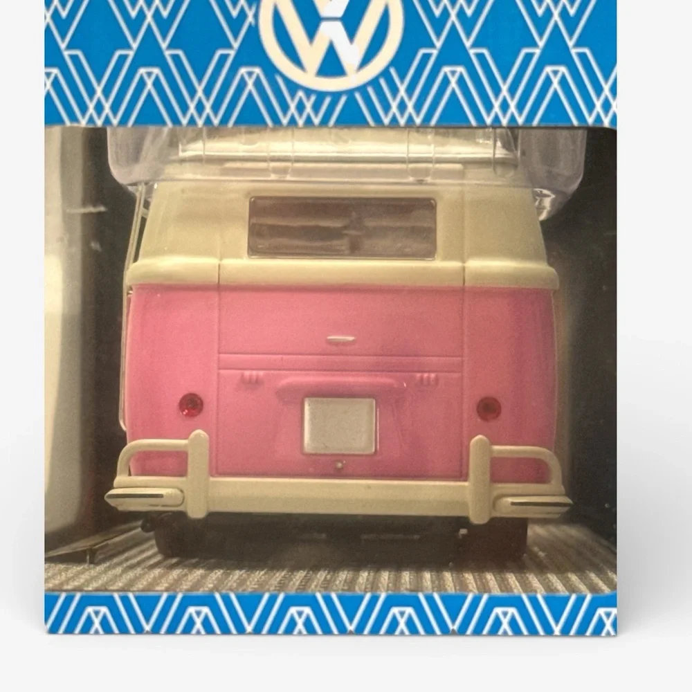 M2 machines 1960 VW Delivery Van Model